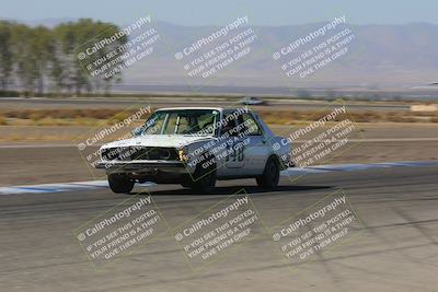 media/Oct-01-2022-24 Hours of Lemons (Sat) [[0fb1f7cfb1]]/10am (Front Straight)/